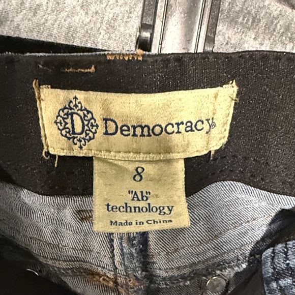 Democracy Jeans - slight distressing ! - Picture 3 of 3
